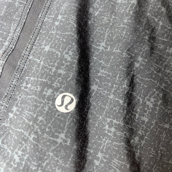 Lululemon Athletic patterned Shorts - Picture 5 of 6